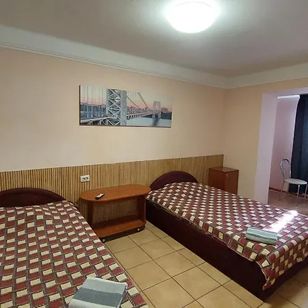Hotel Desna Kut-3